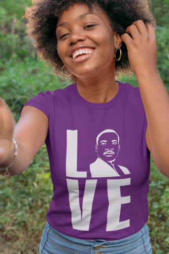 Love Dr. Martin Luther King Purple T-shirt for Women